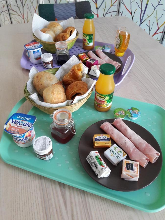 Bruse & Co Bed & Breakfast Oissery Екстериор снимка